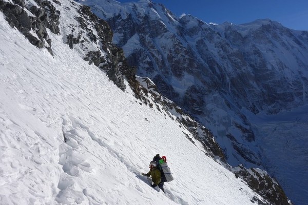 ��������, �������������� ��������, ���� 698