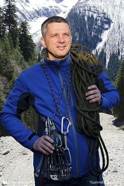 ����, ���� 371