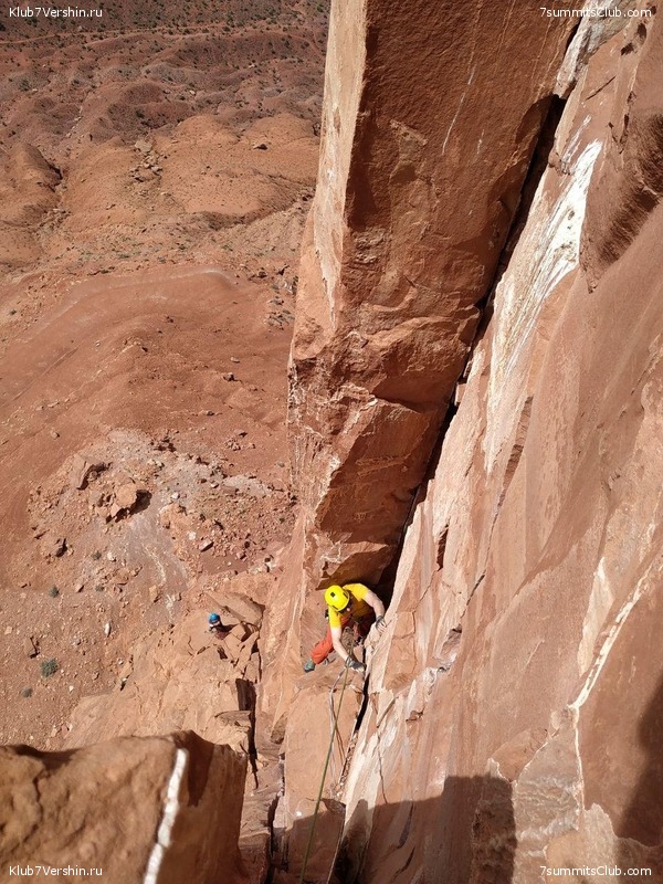 ������-�����. 2019, ���� 105