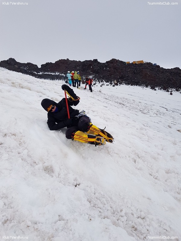 .  2019.  2.  ,  105