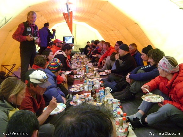 ������� 2009, ���� 144