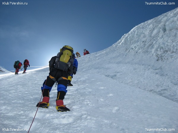 ������� 2009, ���� 214