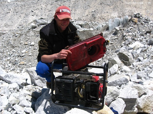 ������� 2009, ���� 299