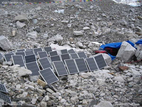 ������� 2009, ���� 305