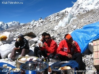 ������� 2009, ���� 383