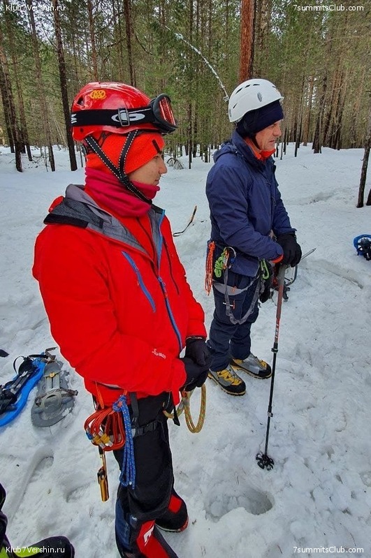 3- .         ..,  42