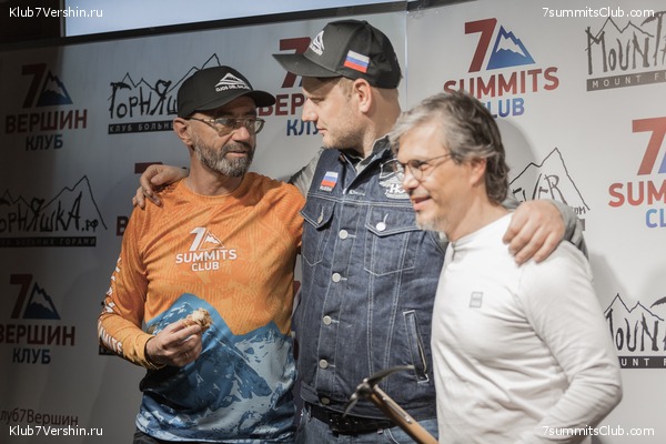   7  1  2021 .    ,  27