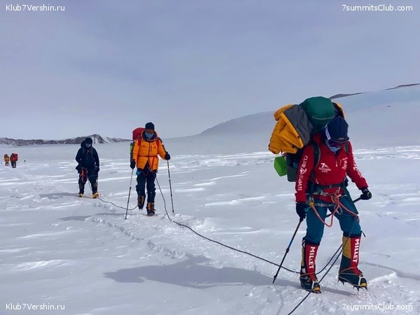 . . 2-  2021-2022,  33