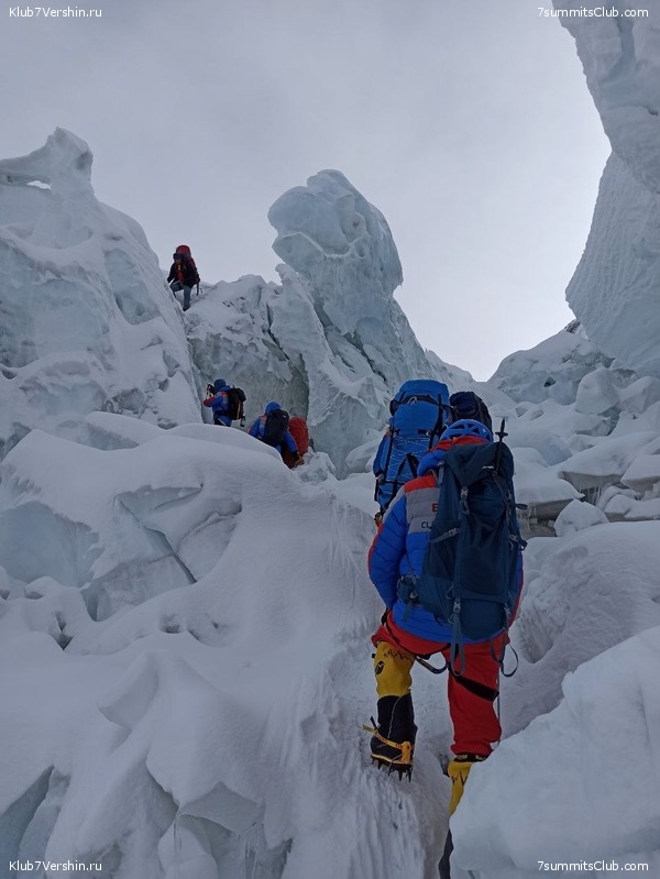  2022.  "  " . ,  120