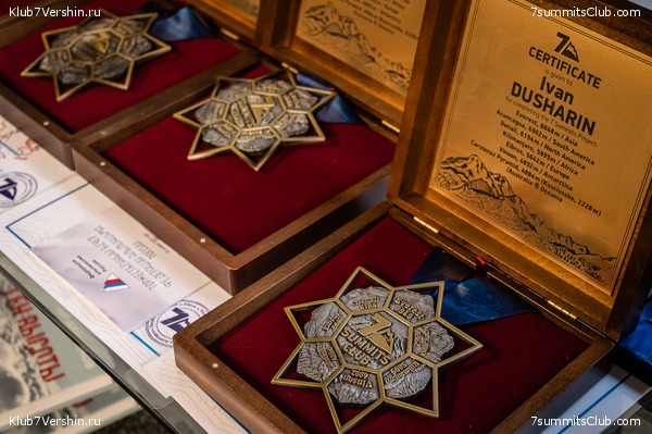  ,  2022 .    "  ",  9