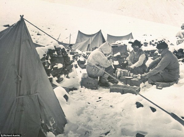 ������� �������� � ������ �� 1990 ����, ���� 24