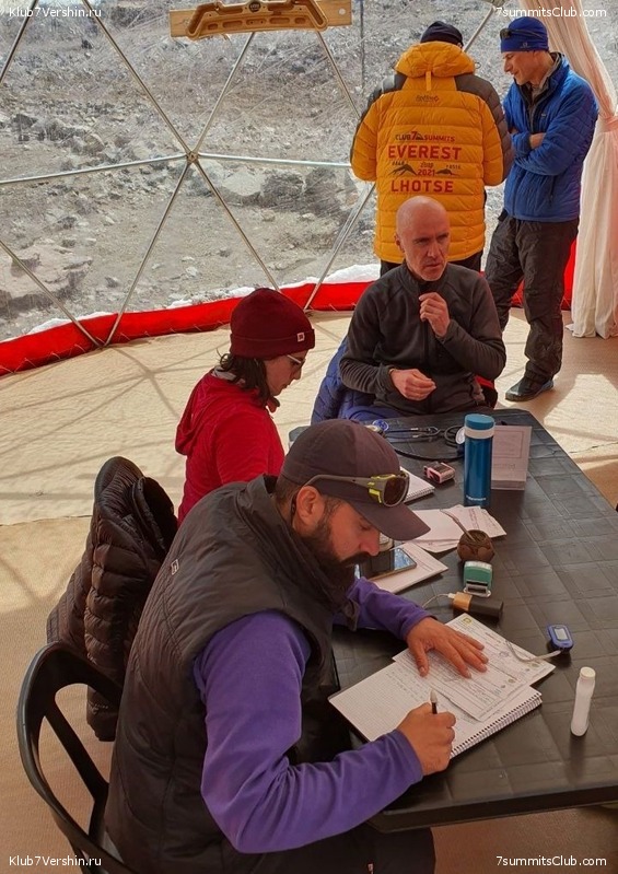  2022 - 2023.   . ,  67