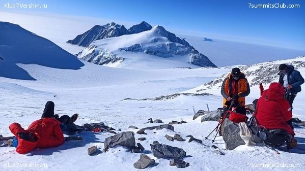  2022 - 2023.  -4,   ,  14