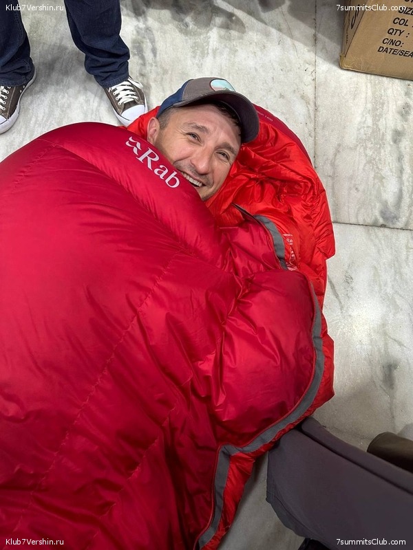 ������� 2023. ���� 8000 ������ �������, ���� 8