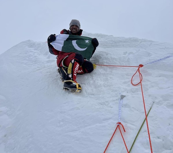 ������� �� �������� 2023, ���� 166