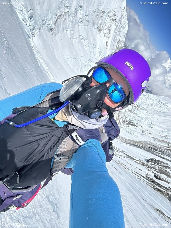  2023.  8000.  2.  ,  102