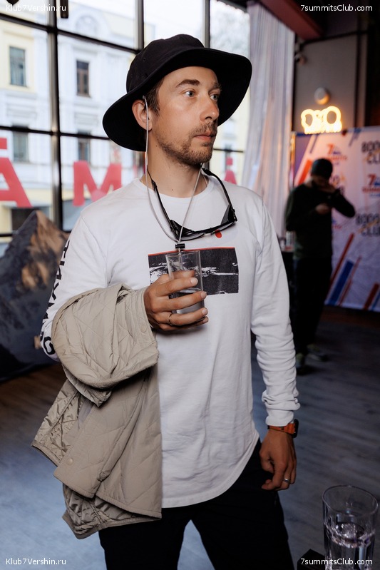 ����� ����� 7 ������ � ����� 8000. 8 ���� 2023 ����. ������� �������, ���� 390