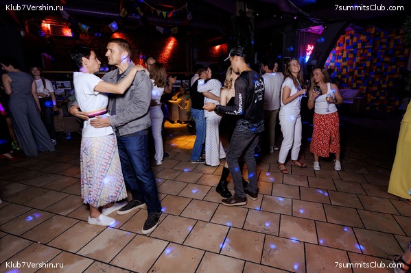 ����� ����� 7 ������ � ����� 8000. 8 ���� 2023 ����. ������� �������, ���� 262