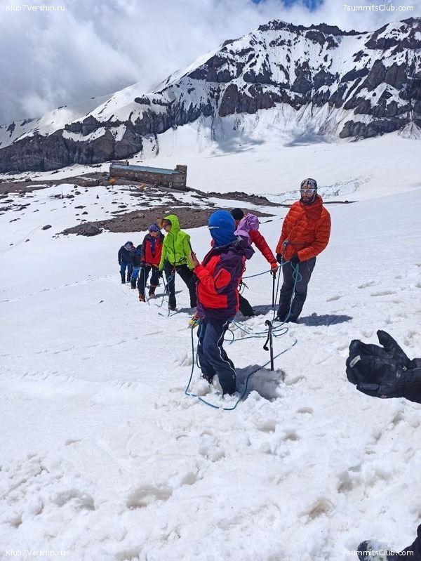 ������ 2023, ���� 103