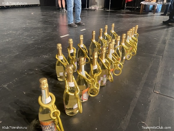 ������������� ����� ��� � ����� 100-����� �������������� ����������, ���� 41