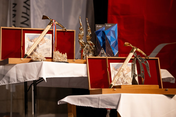 ������������� ����� ��� 25.11.2023. ����������� ���������. �����: �. �������, ���� 1