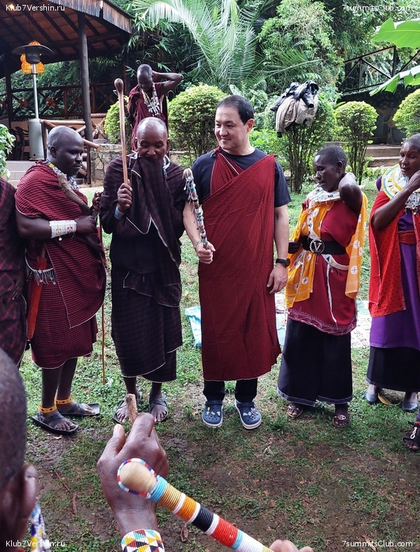 00-. :  -  2025 ,  212