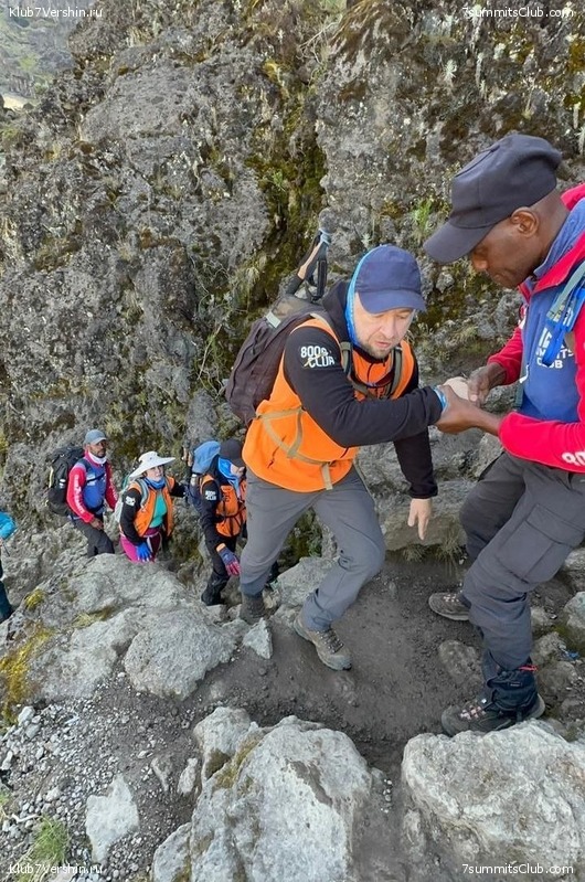 00-������������. �������: ������ - ������� 2025 ����, ���� 323