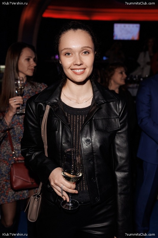 0-    7  16  2025 ,  402